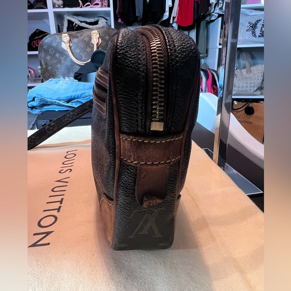 Authentic Louis Vuitton Clutch - Picture 6 of 12